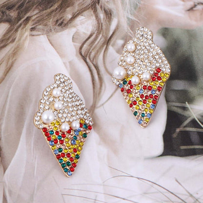 Classic Pearl Earring with Timeless Appeal
