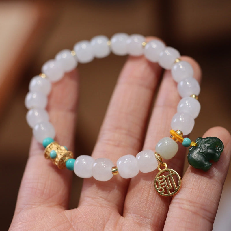 Charming Gold Bracelet for Any Occasion