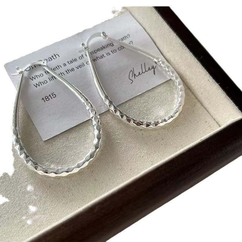 Elegant Earring for Every Occasion