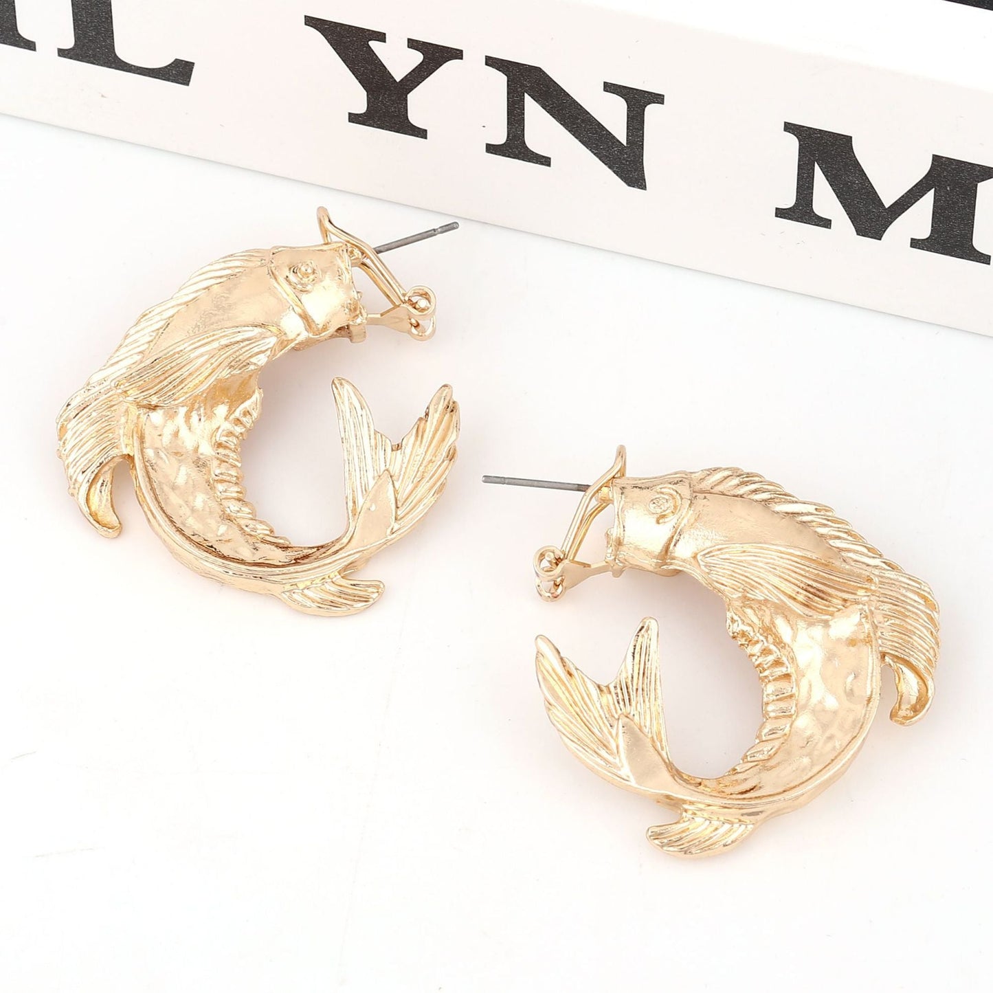 Classic Earring with Timeless Appeal