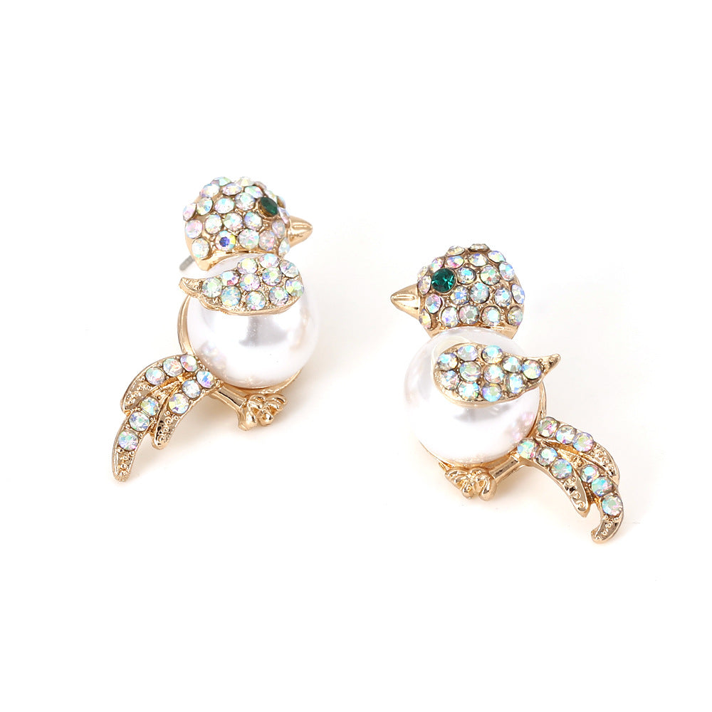 Classic Pearl Earring with Timeless Appeal
