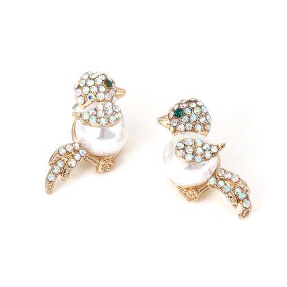 Classic Pearl Earring with Timeless Appeal