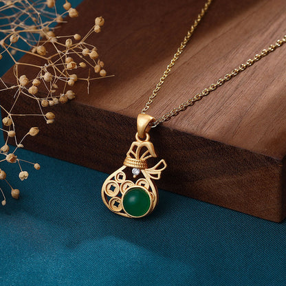 Beautiful Gold Necklace with Unique Style