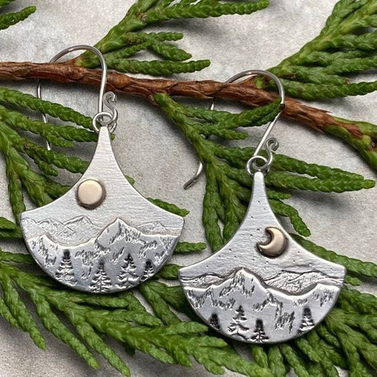 Stunning Earring for Daily Wear