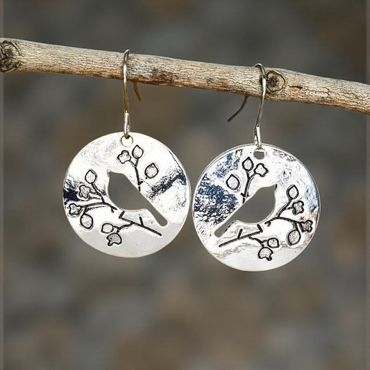 Charming Earring for Any Occasion