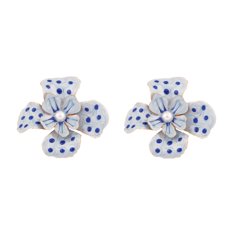 Classic Pearl Set with Timeless Appeal