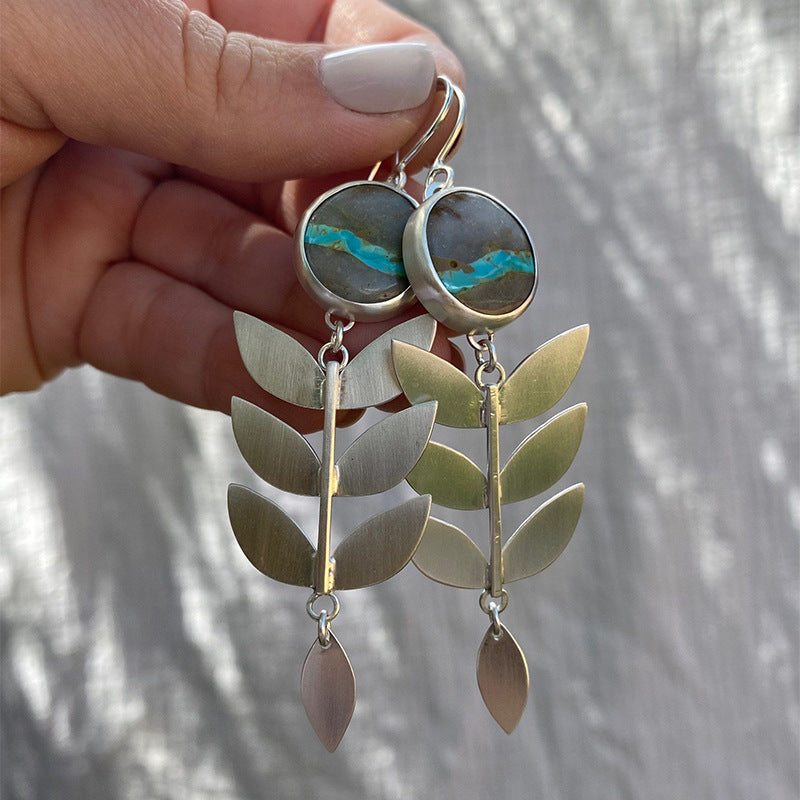 Charming Earring for Any Occasion