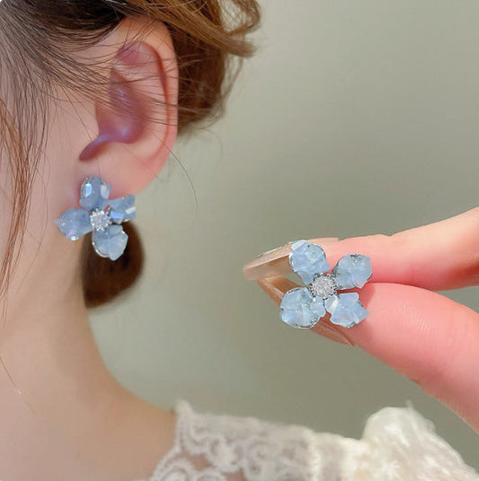 Elegant Earring for Every Occasion