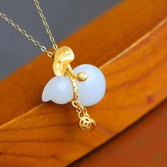 Stunning Gold Necklace for Daily Wear