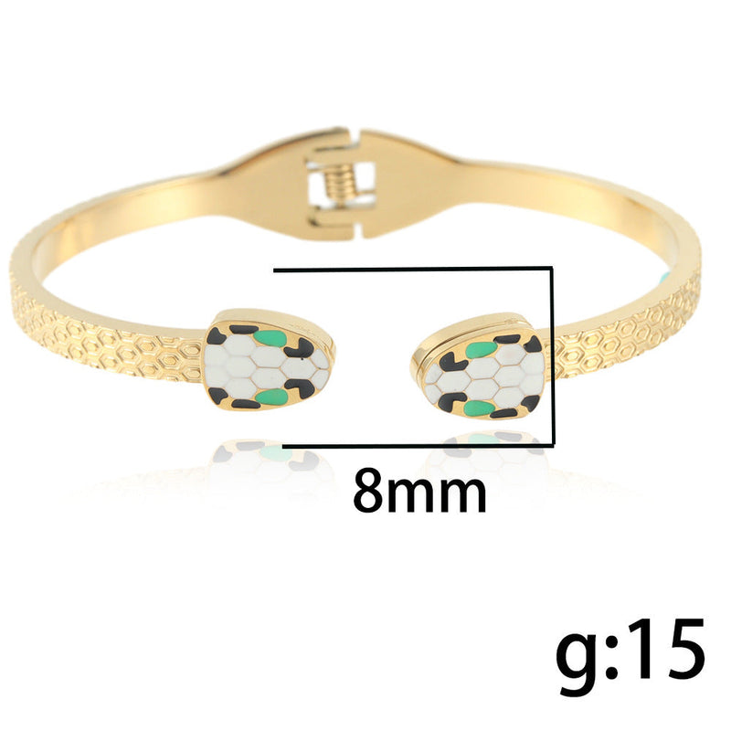 Beautiful Bracelet with Unique Style