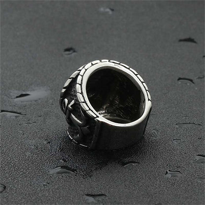 Charming Ring for Any Occasion