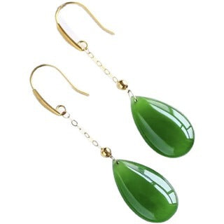 Classic Gold Earring with Timeless Appeal
