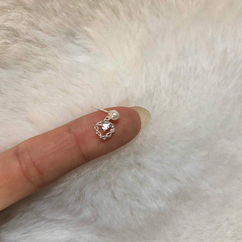 Charming Pearl Earring for Any Occasion
