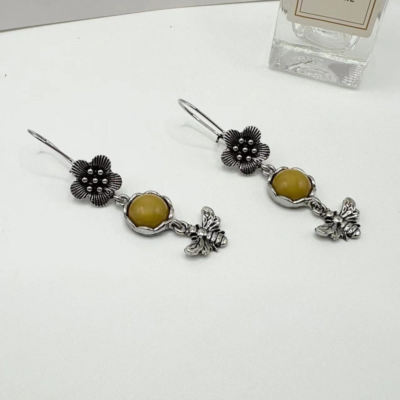 Vintage Handmade Earring