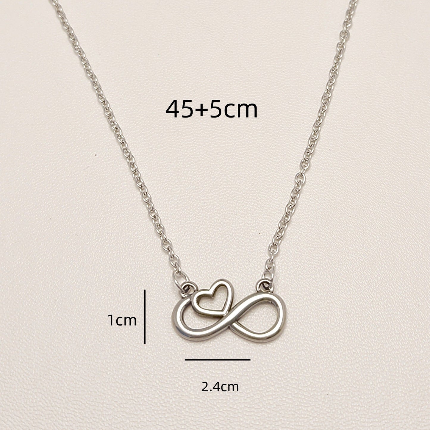 Classic Necklace with Timeless Appeal