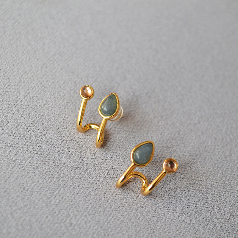 Beautiful Gold Earring with Unique Style