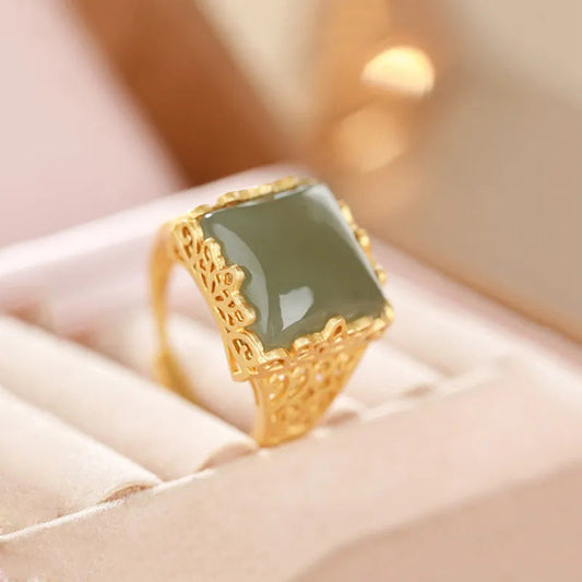 Charming Silver Ring for Any Occasion