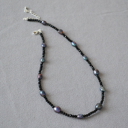 Romantic Pearl Necklace for Special Moments