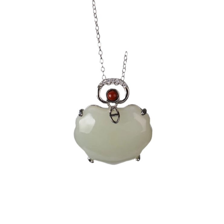 Beautiful Silver Set with Unique Style