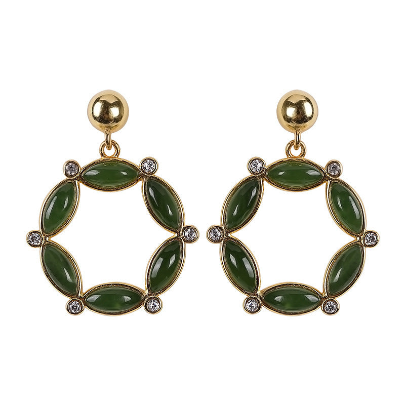 Beautiful Gold Earring with Unique Style