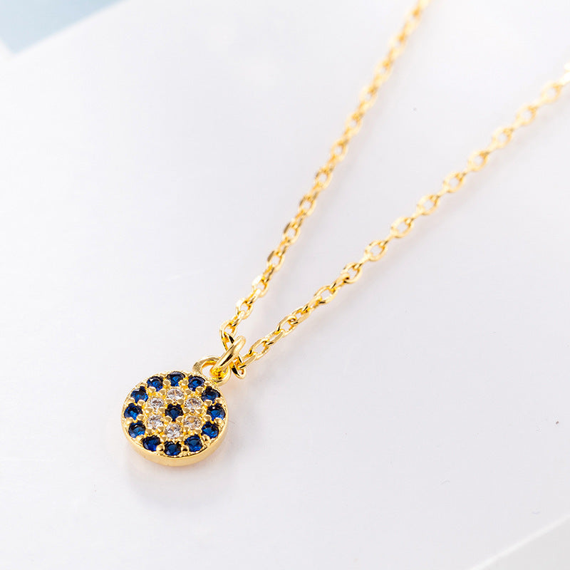Beautiful Gold Necklace with Unique Style