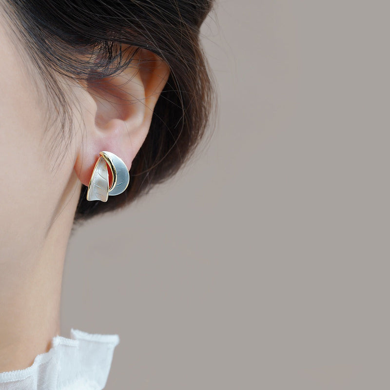 Delicate Artisan Pearl Earring