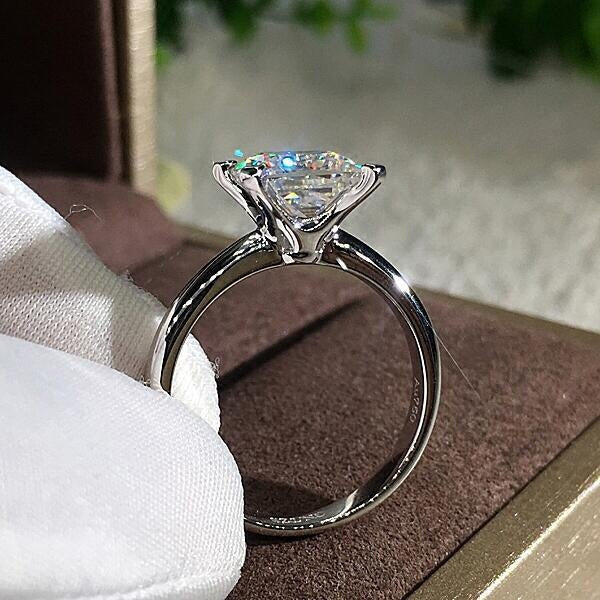 Charming Ring for Any Occasion