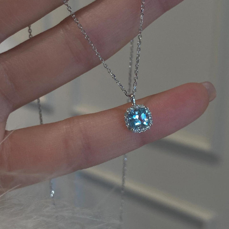 Beautiful Necklace with Unique Style