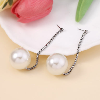 Classic Pearl Earring with Timeless Appeal