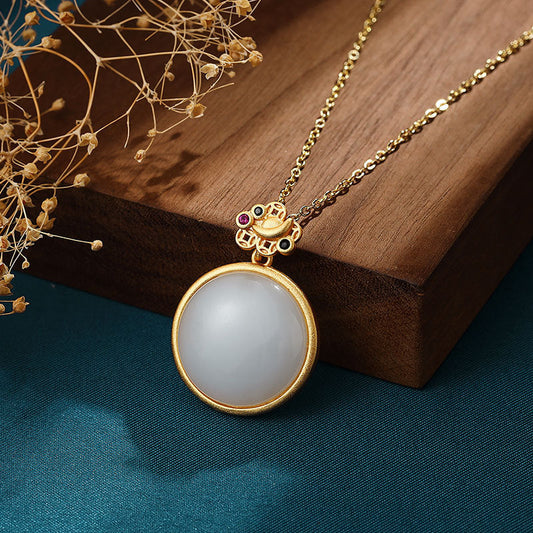 Stunning Gold Necklace for Daily Wear