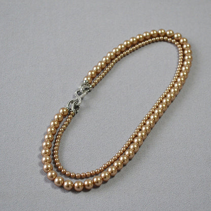 Classic Pearl Necklace with Timeless Appeal