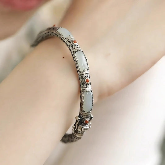 Elegant Piece for Every Occasion