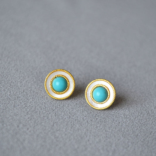 Stunning Gold Earring for Daily Wear