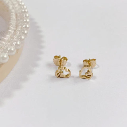Classic Earring with Timeless Appeal