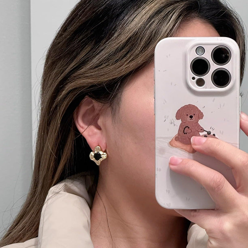 Elegant Gold Earring for Every Occasion