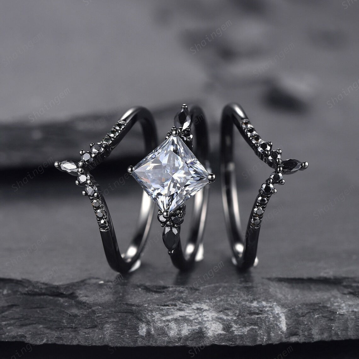 Classic Ring with Timeless Appeal