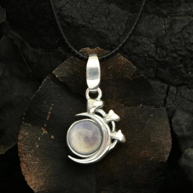 Classic Necklace with Timeless Appeal