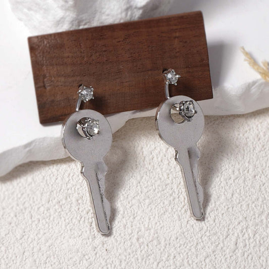 Vintage Handmade Silver Earring