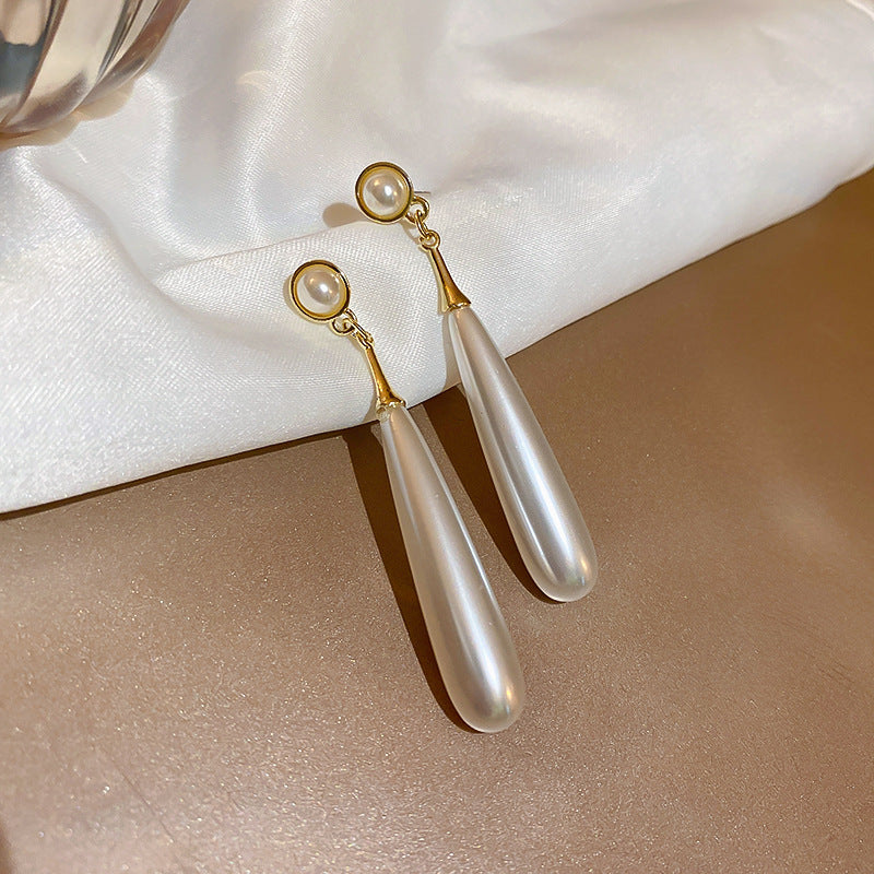 Delicate Artisan Pearl Earring