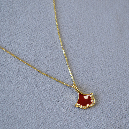 Romantic Gold Necklace for Special Moments