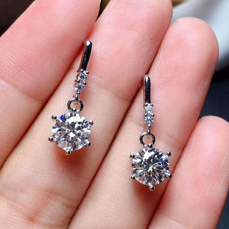 Beautiful Gold Earring with Unique Style
