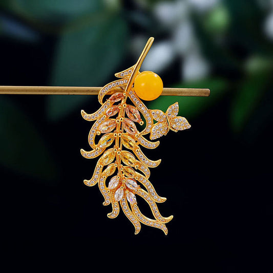 Beautiful Gold Piece with Unique Style