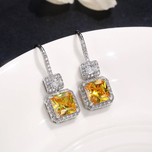 Elegant Earring for Every Occasion