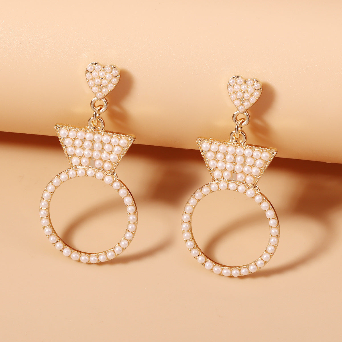 Elegant Pearl Earring for Every Occasion