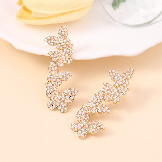 Charming Earring for Any Occasion