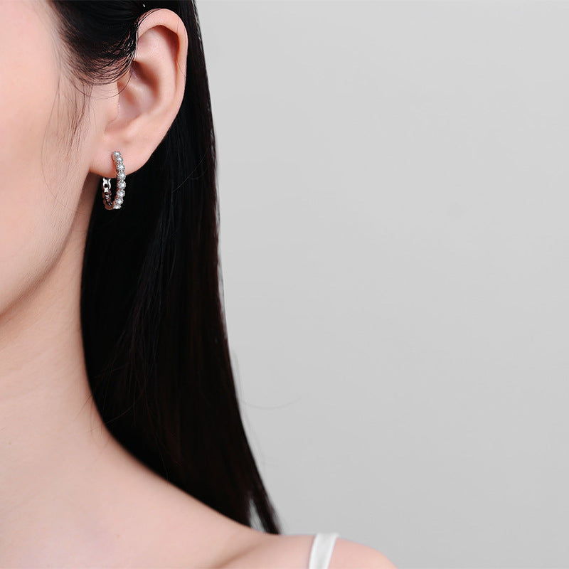 Classic Earring with Timeless Appeal