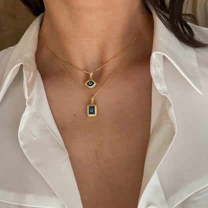 Beautiful Gold Necklace with Unique Style
