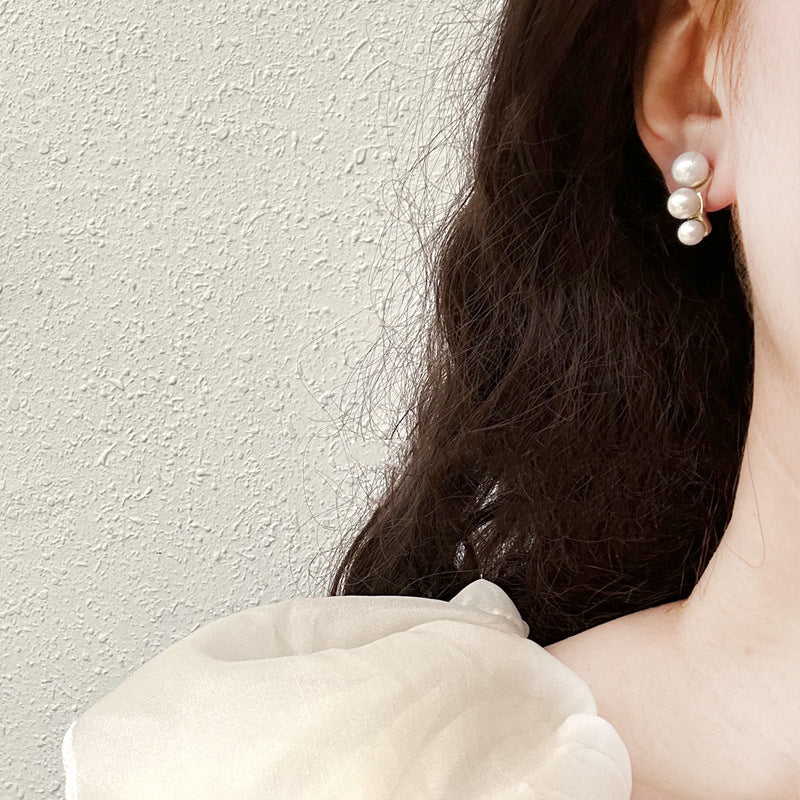 Stunning Pearl Earring for Daily Wear