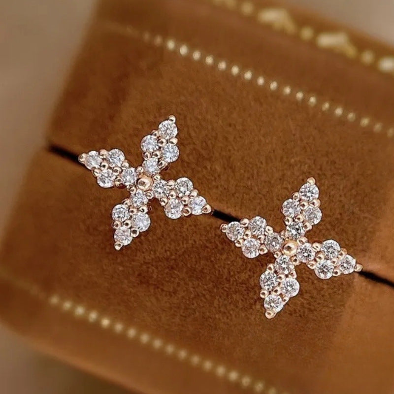 Romantic Earring for Special Moments