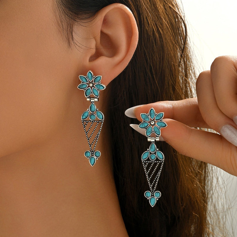 Stunning Earring for Daily Wear